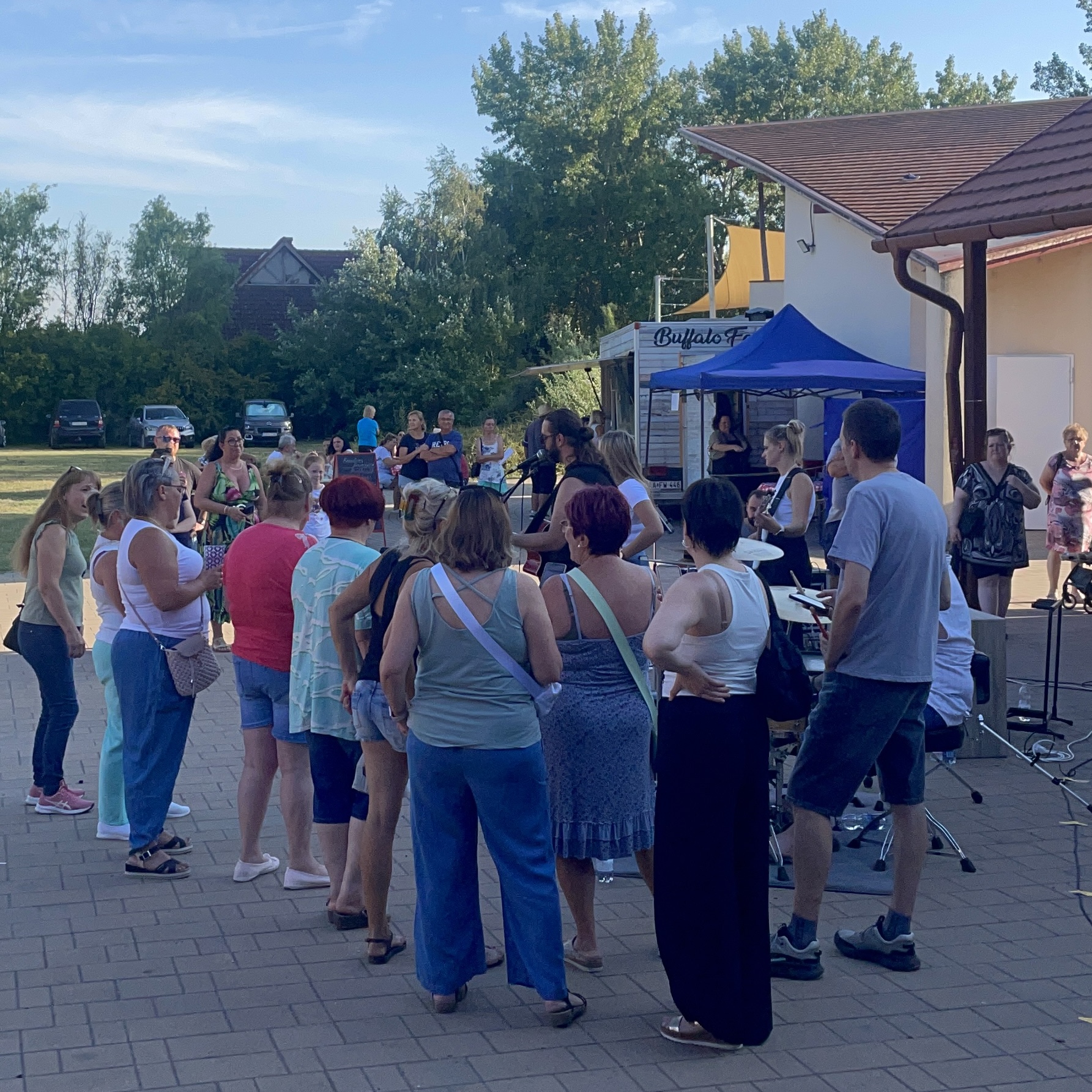 Mak&aacute;d - Community Day